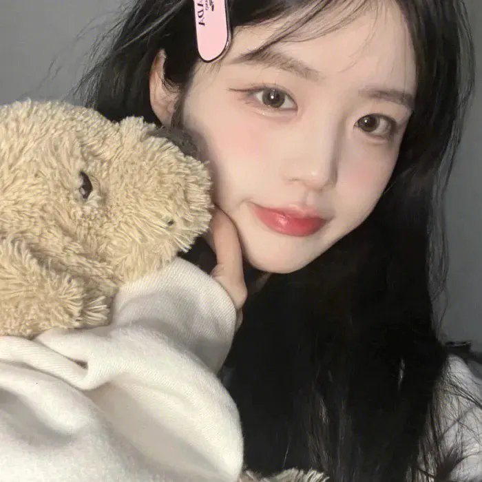艾蜜莉·布莱尔的秘密